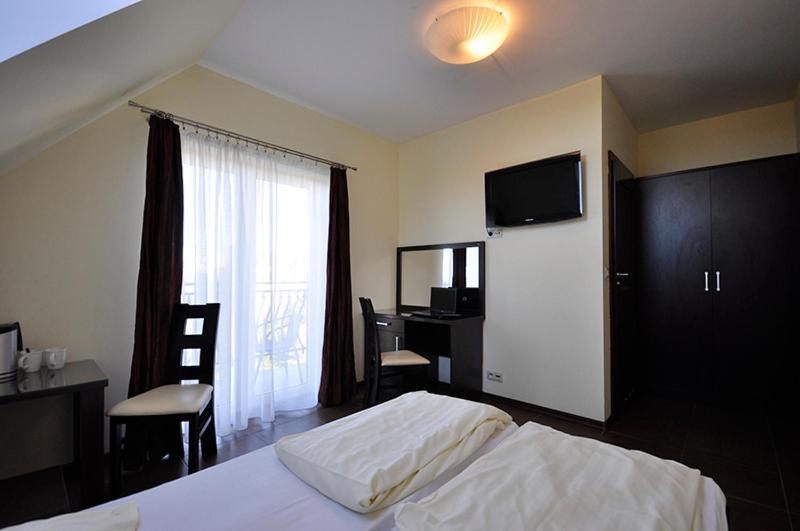 Marcello Mielno Hotel Mielno  Ngoại thất bức ảnh